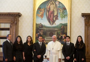 Papa Fco y Enrique Pena Nieto en vaticano