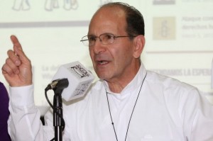 El padre Alejandro Solalinde