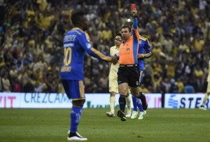 Paul-Delgadillo-expulsa-Burbano